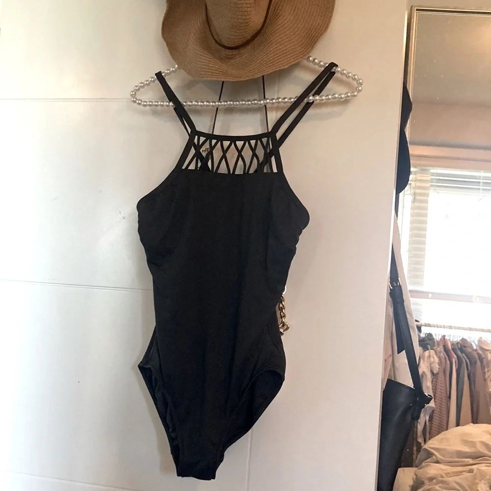 Seafolly Australia one Peice Bathing suit - Picture 1 of 5